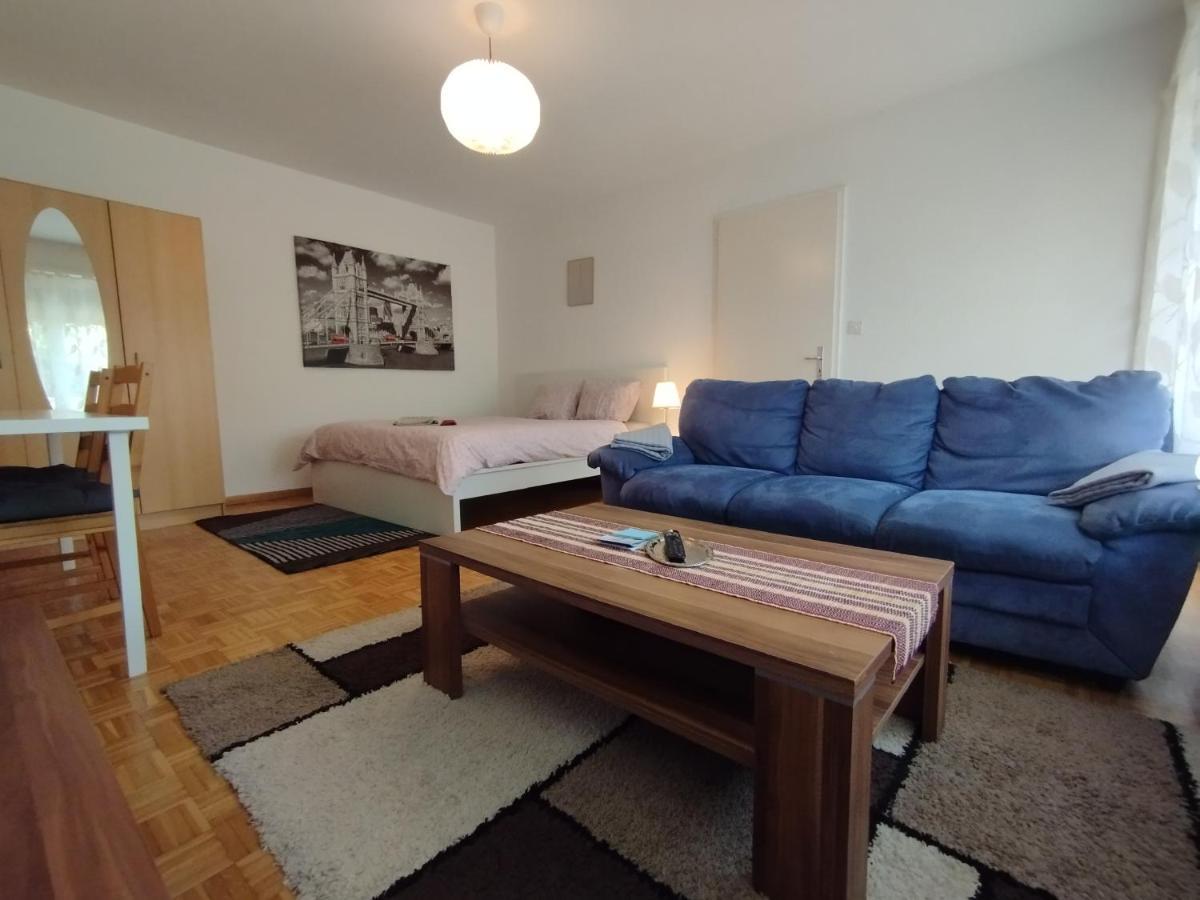 Appartement Studio, 4-7 Mins To Bern Main Station By Train Extérieur photo